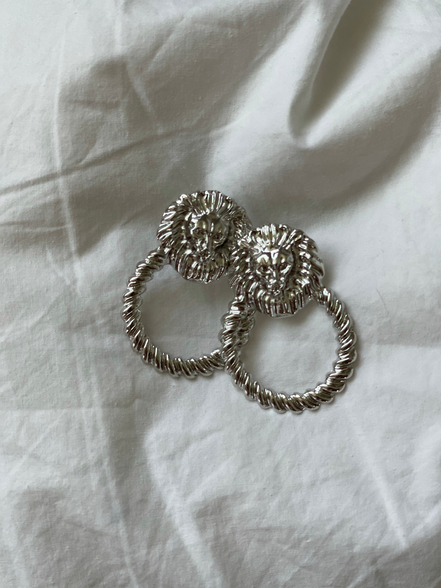Leoncitos earrings