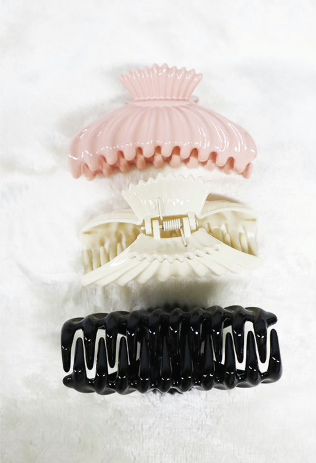 Coni hair claw clip